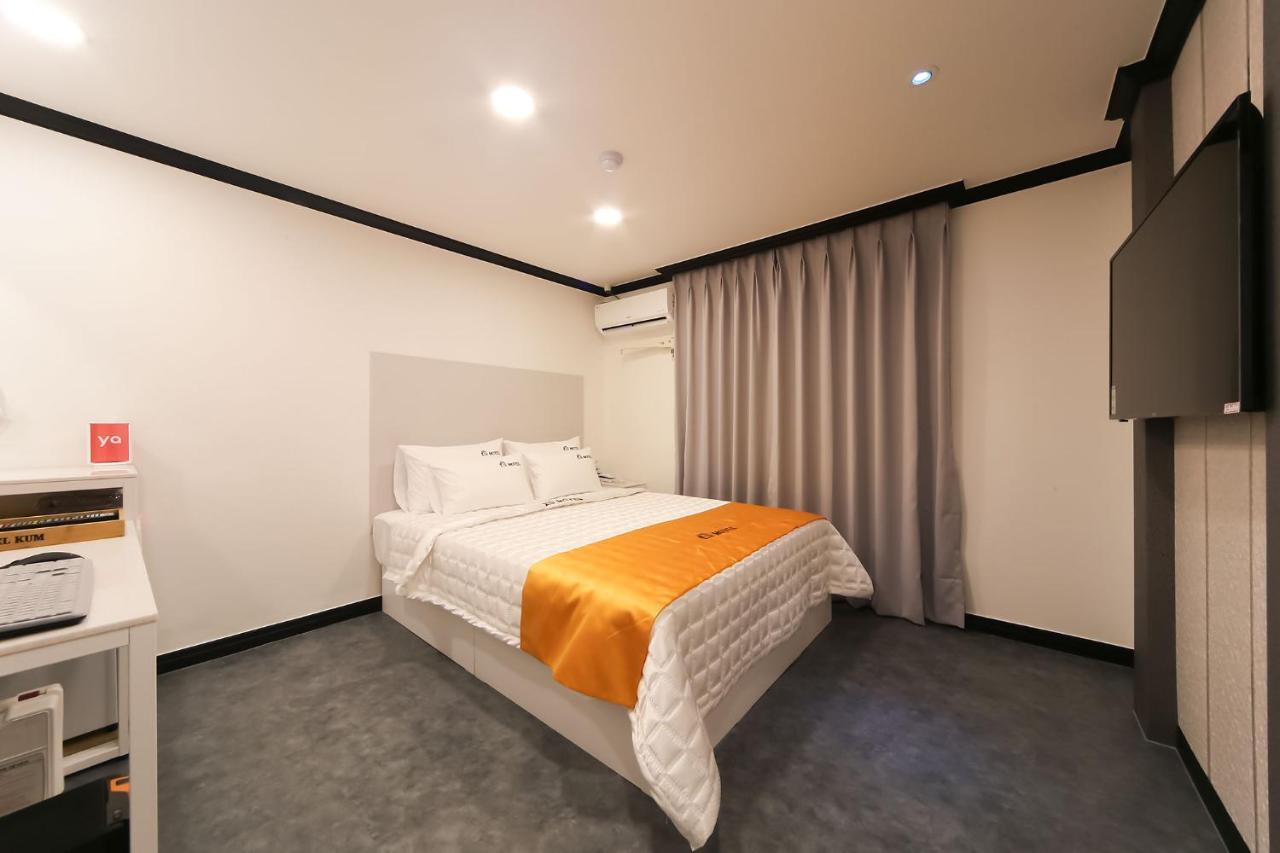 Prince Motel Busan Exterior photo